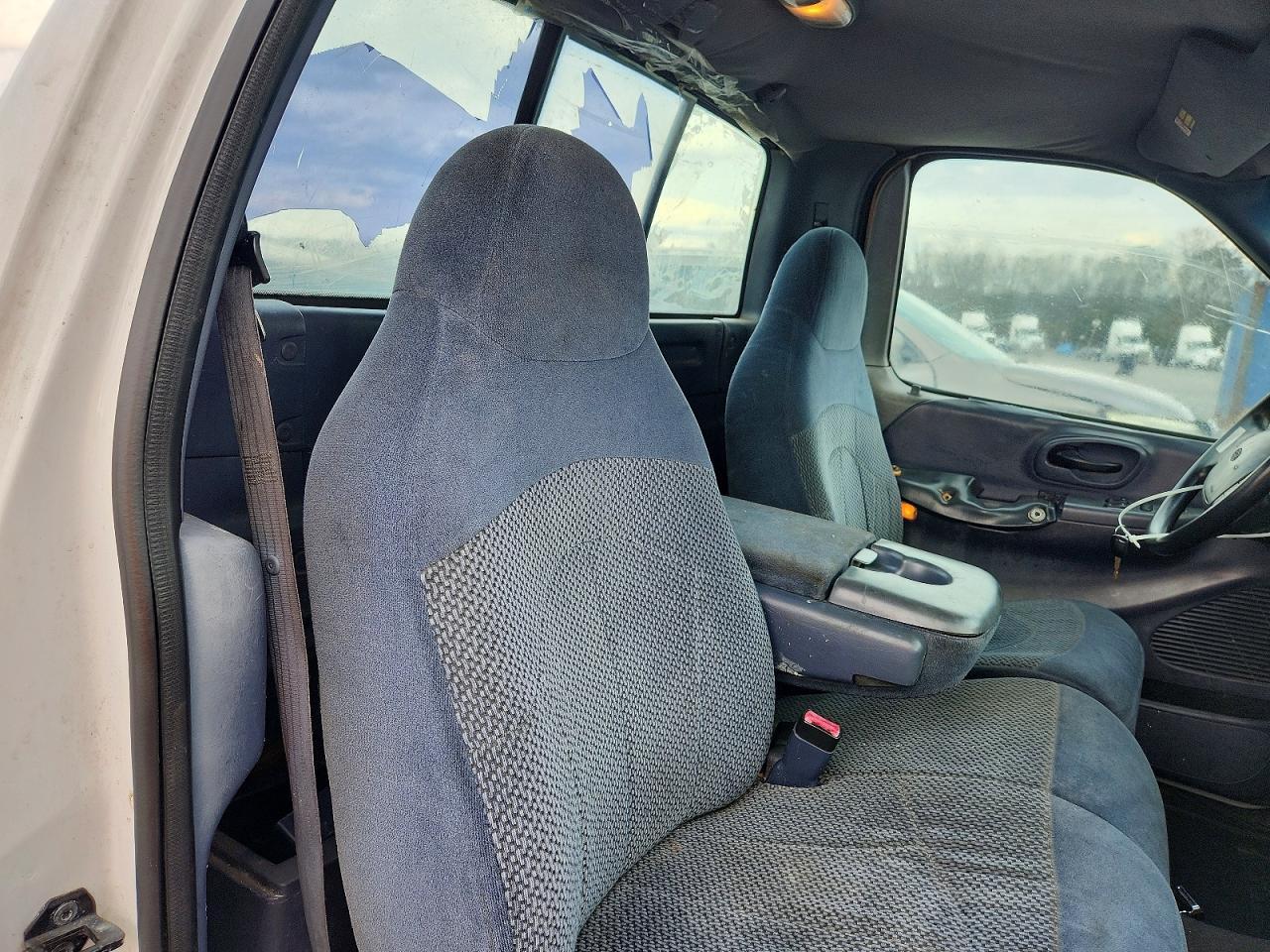 1999 FORD F-150 Lightning
