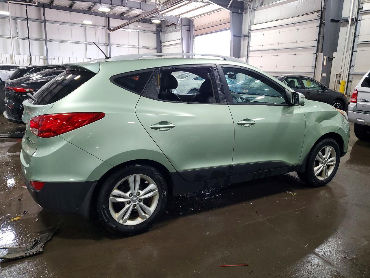 2012 HYUNDAI TUCSON