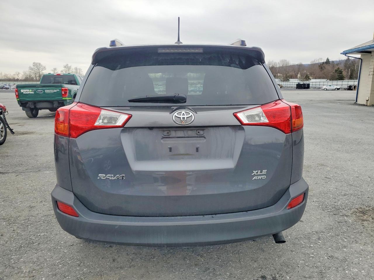 2015 TOYOTA RAV4