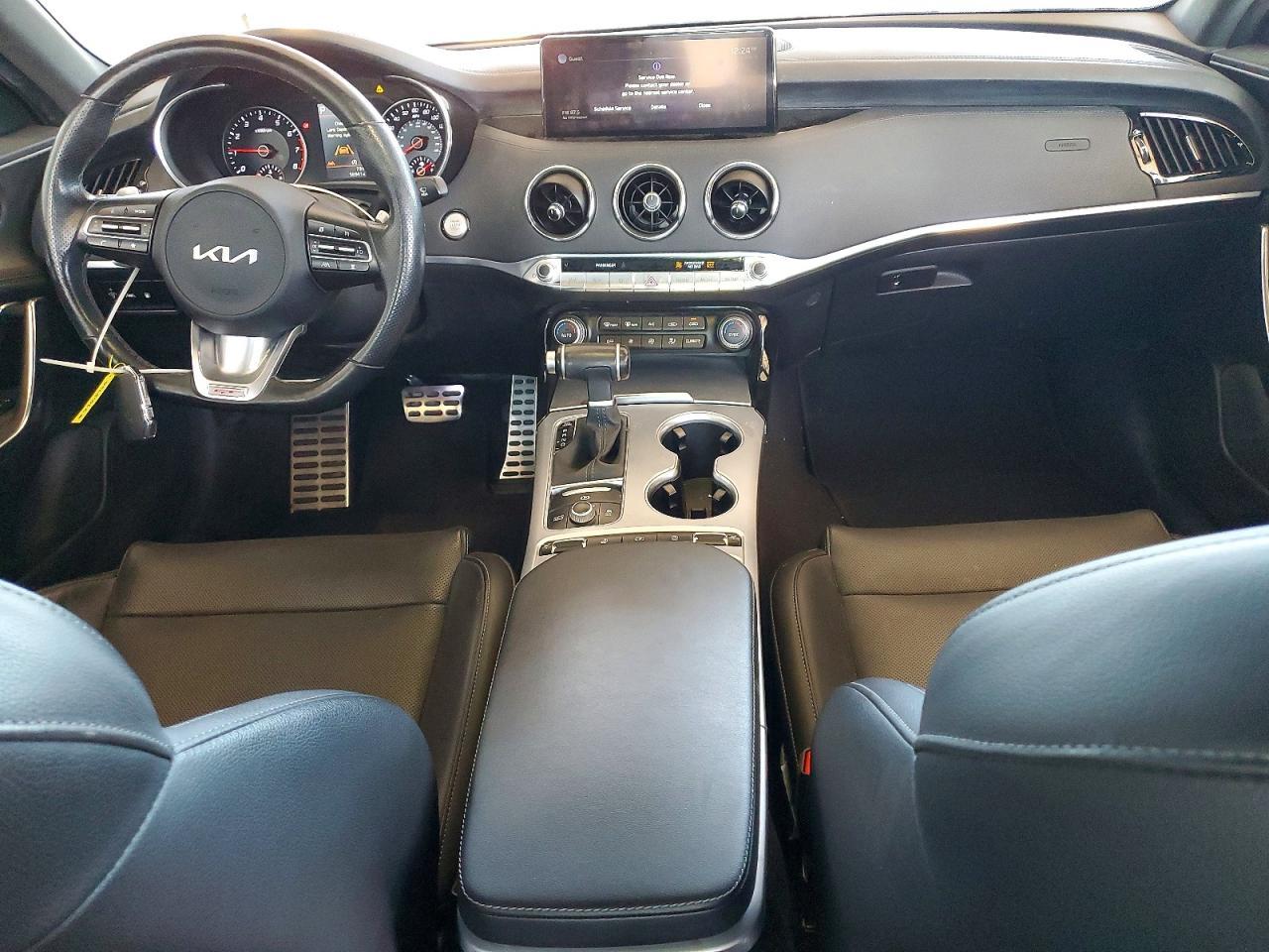 2022 KIA Stinger