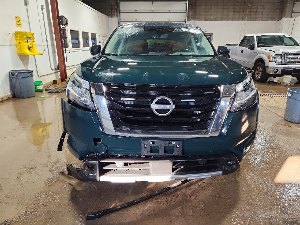 2024 NISSAN PATHFINDER
