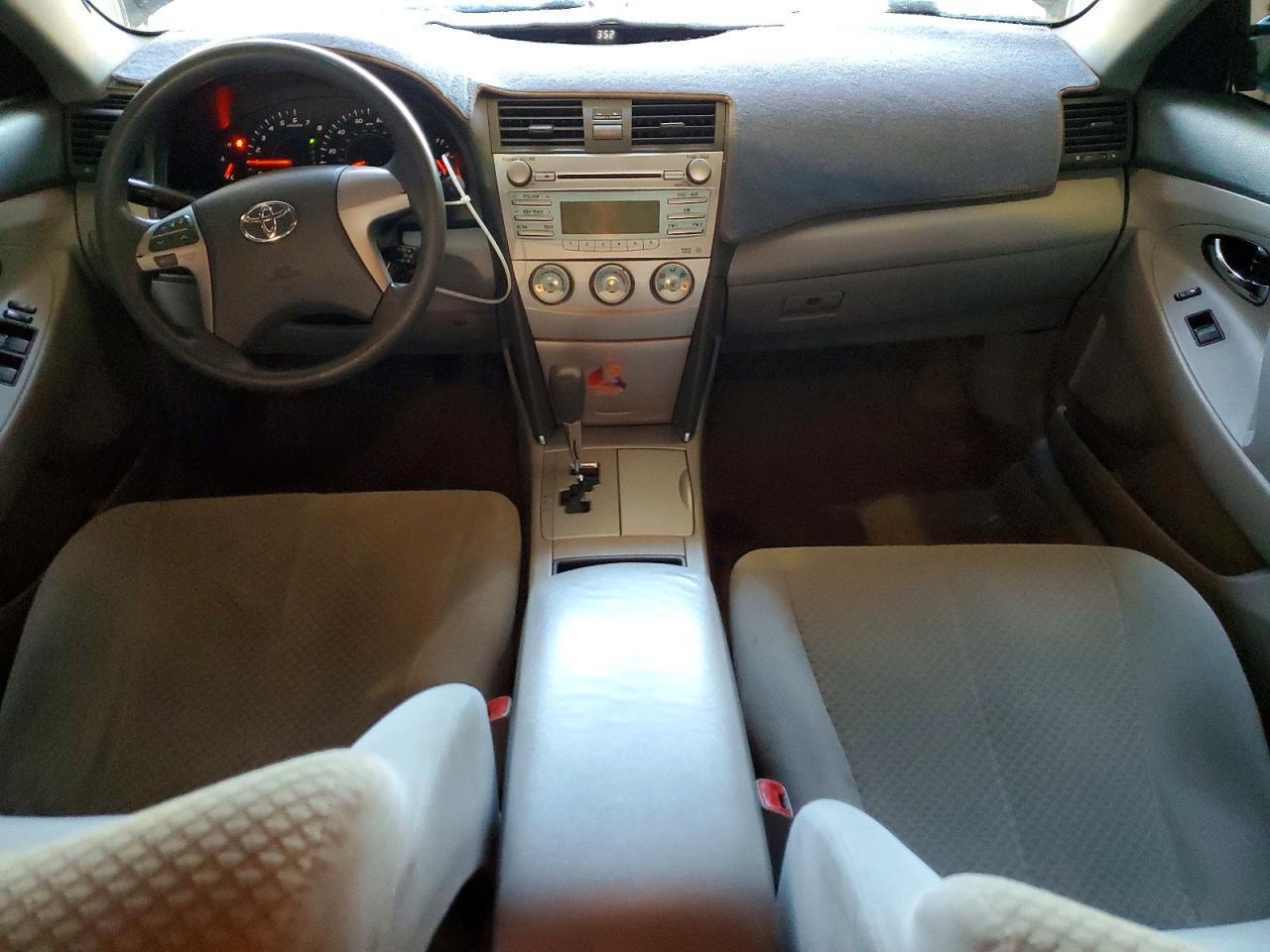 2009 TOYOTA CAMRY