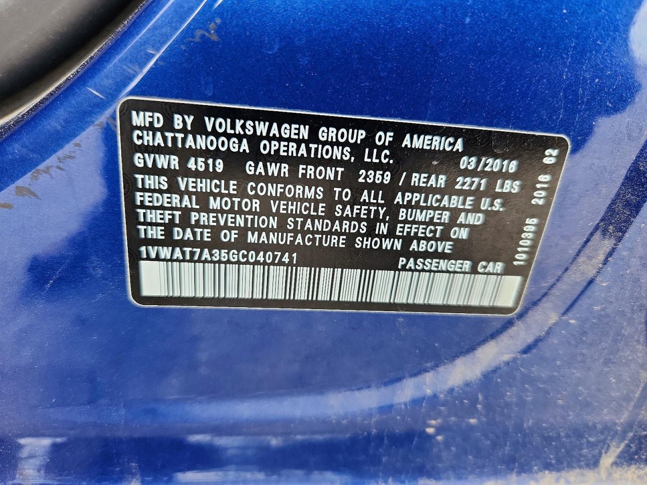 2016 VOLKSWAGEN Passat