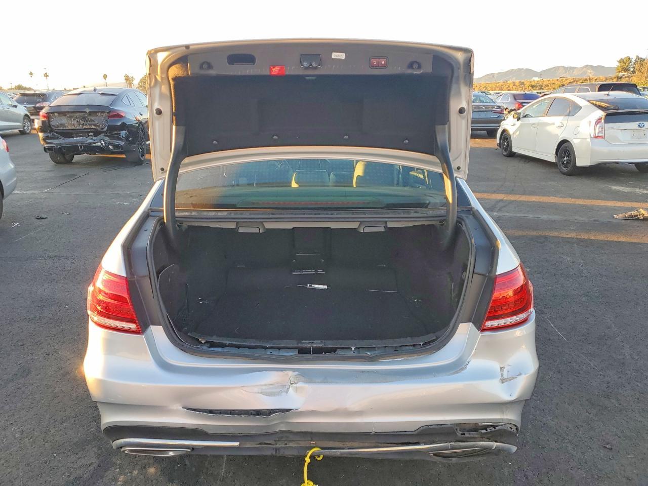 2016 MERCEDES-BENZ E-Class