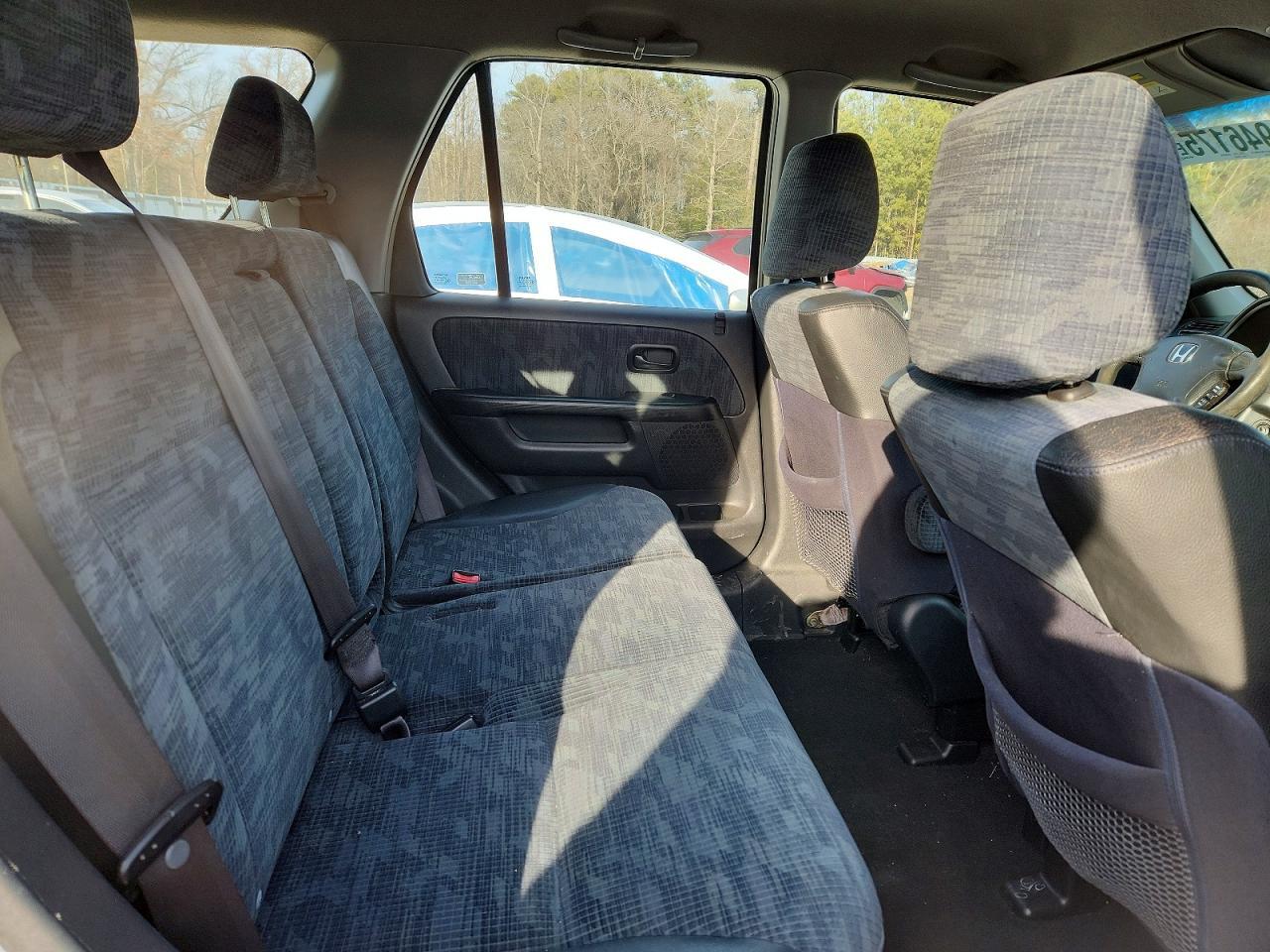 2004 HONDA CR-V