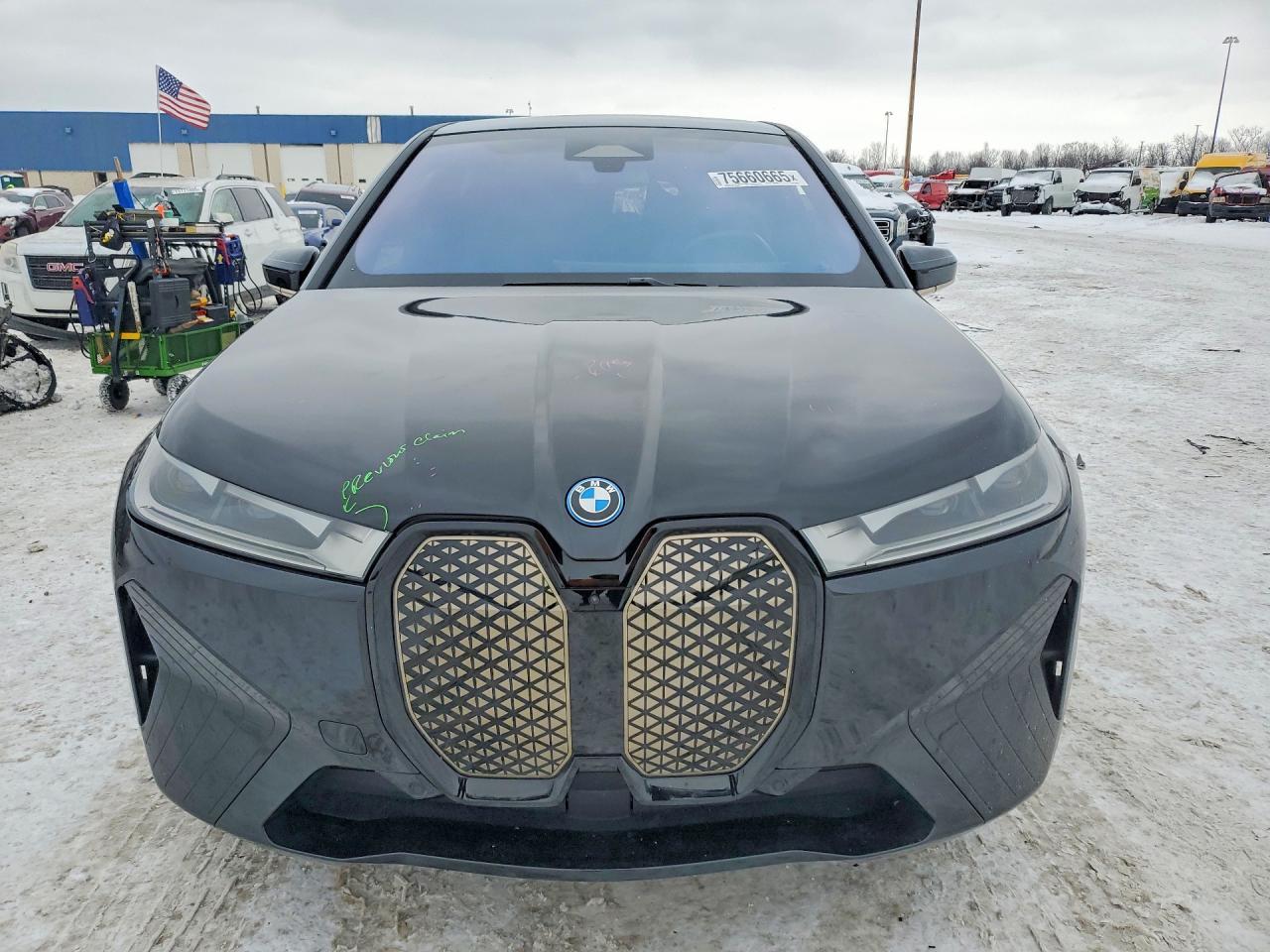 2024 BMW iX