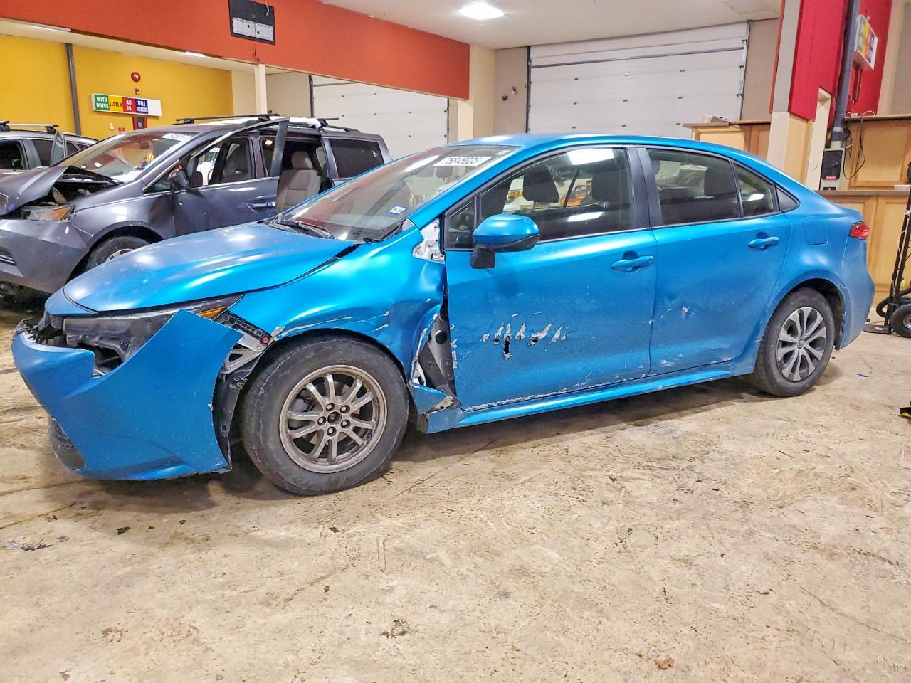 2022 TOYOTA COROLLA