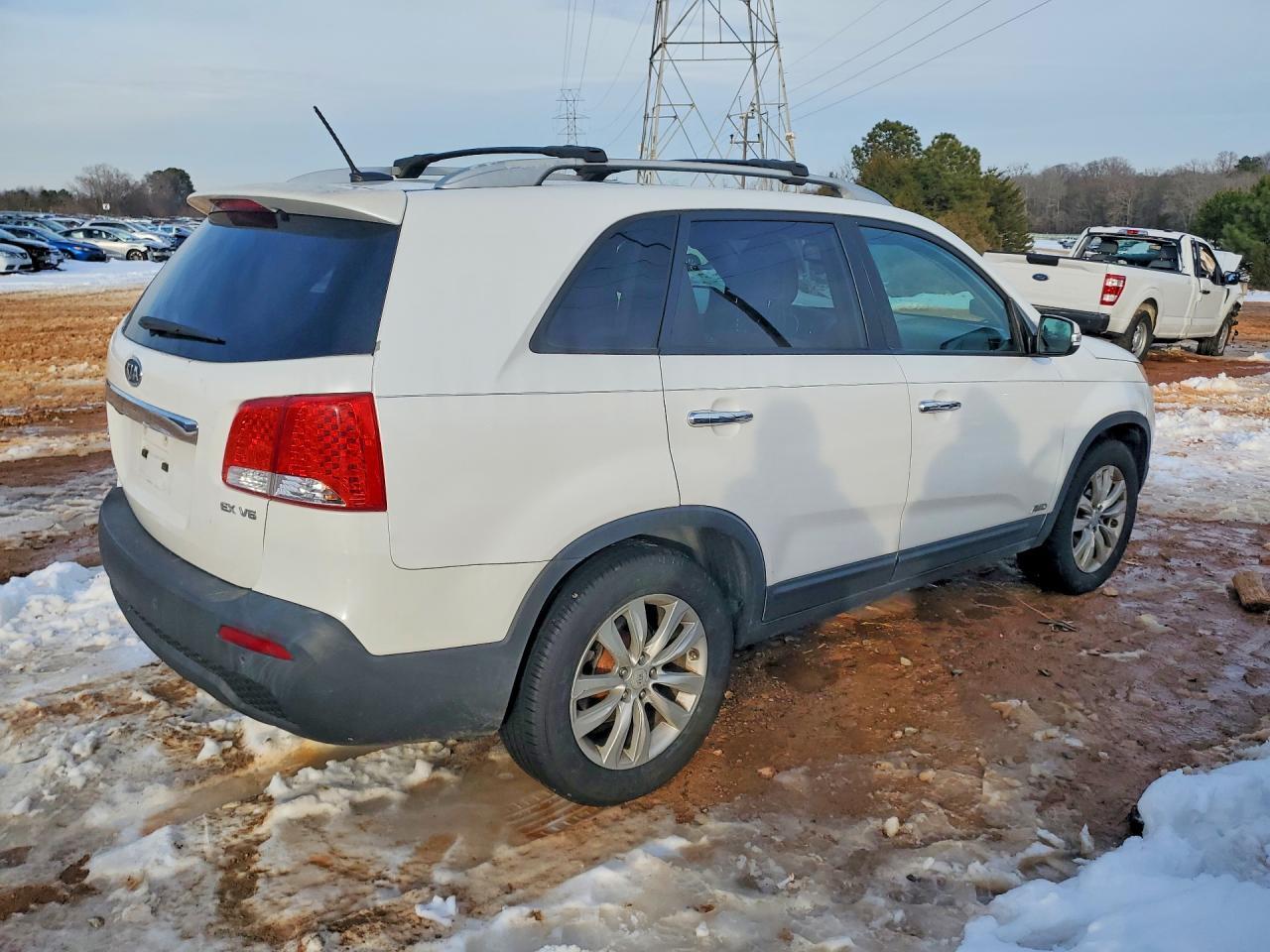 2011 KIA SORENTO