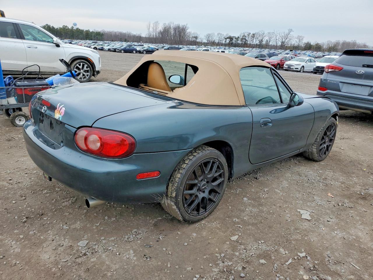 2001 MAZDA MX-5 Miata