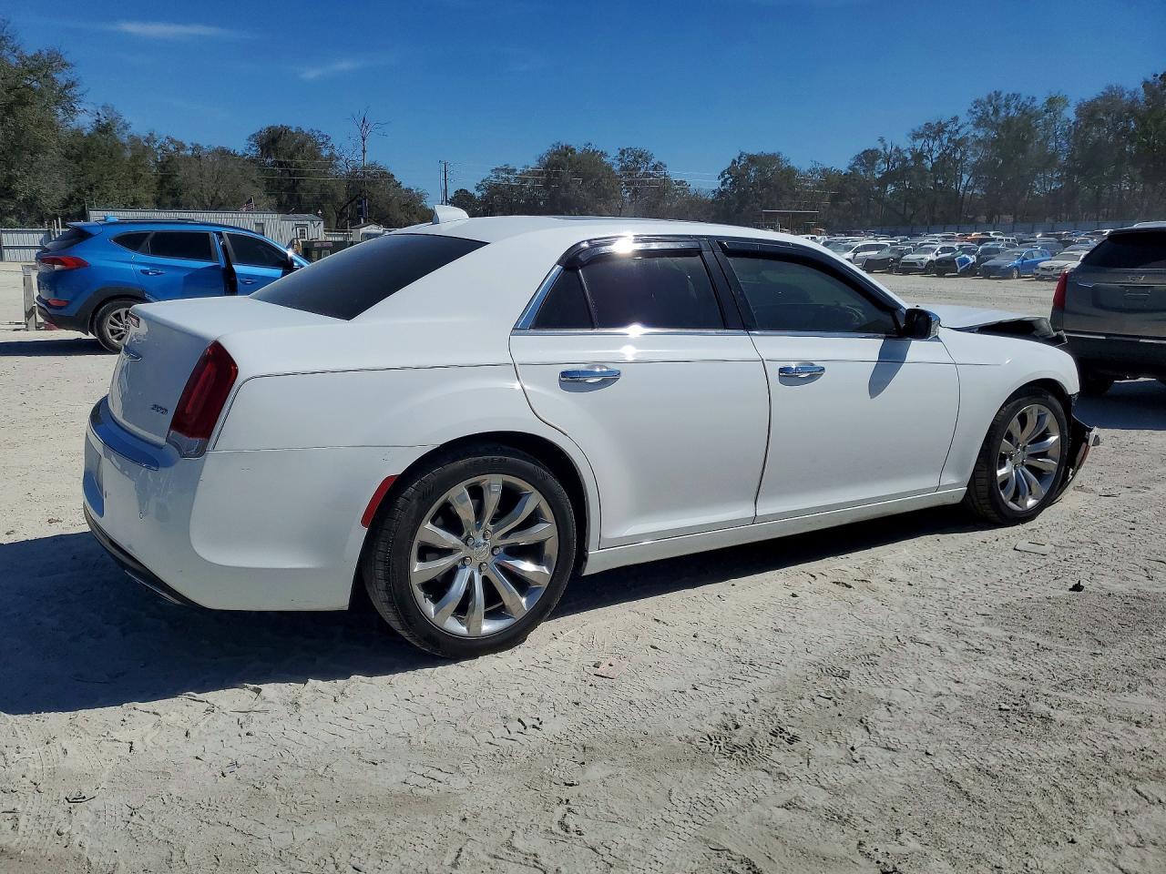 2018 CHRYSLER 300