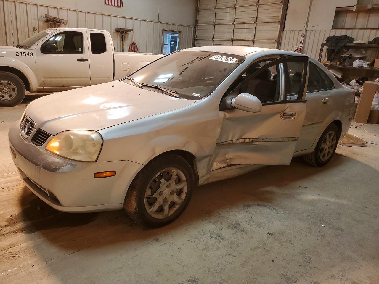 2004 SUZUKI Forenza