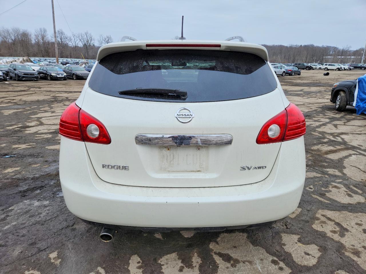 2011 NISSAN ROGUE