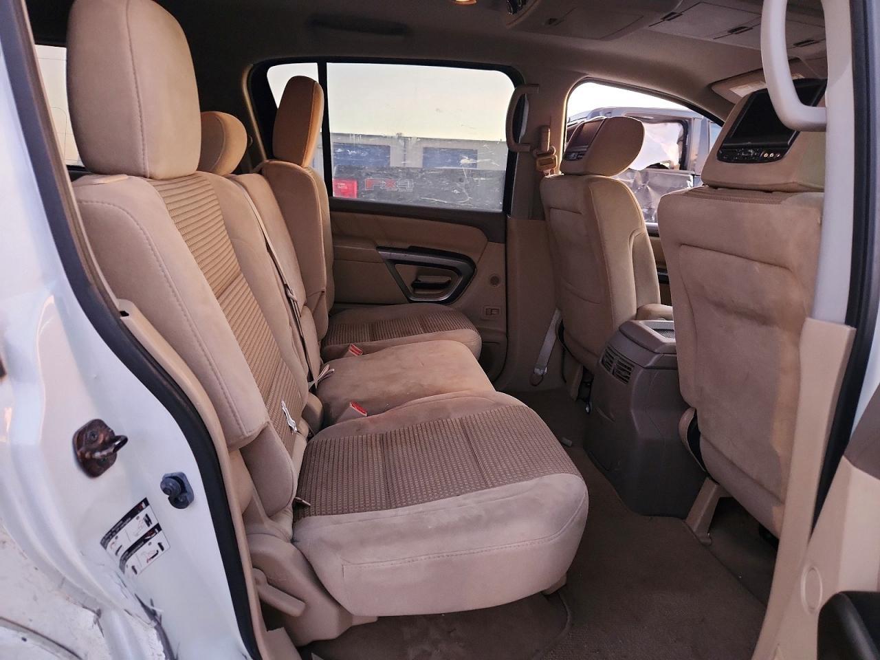 2015 NISSAN Armada