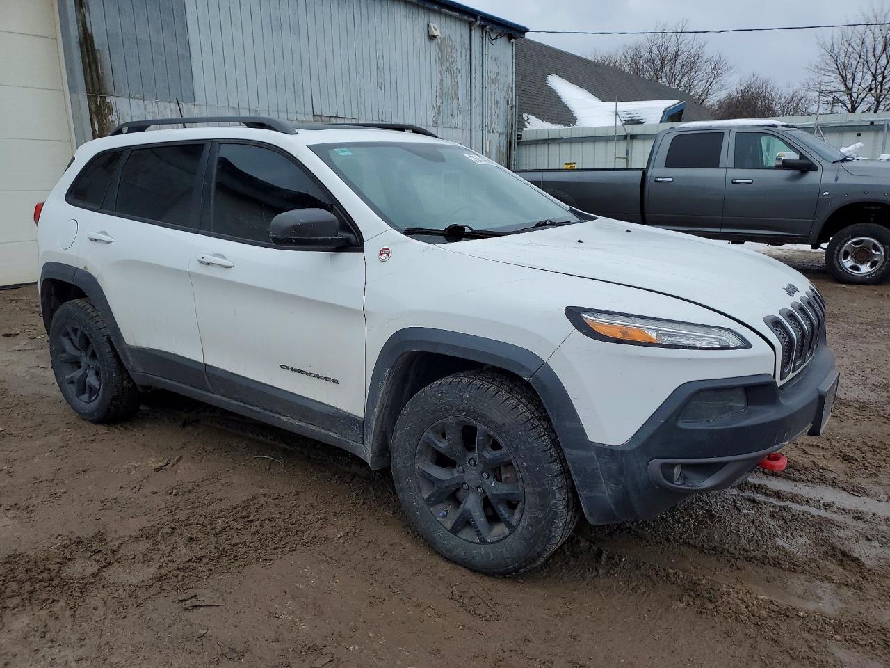 2016 JEEP CHEROKEE