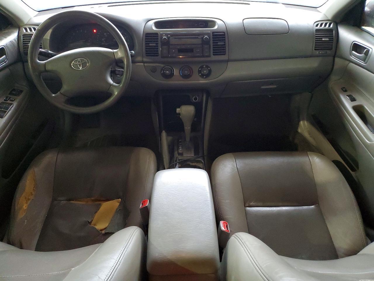 2004 TOYOTA CAMRY