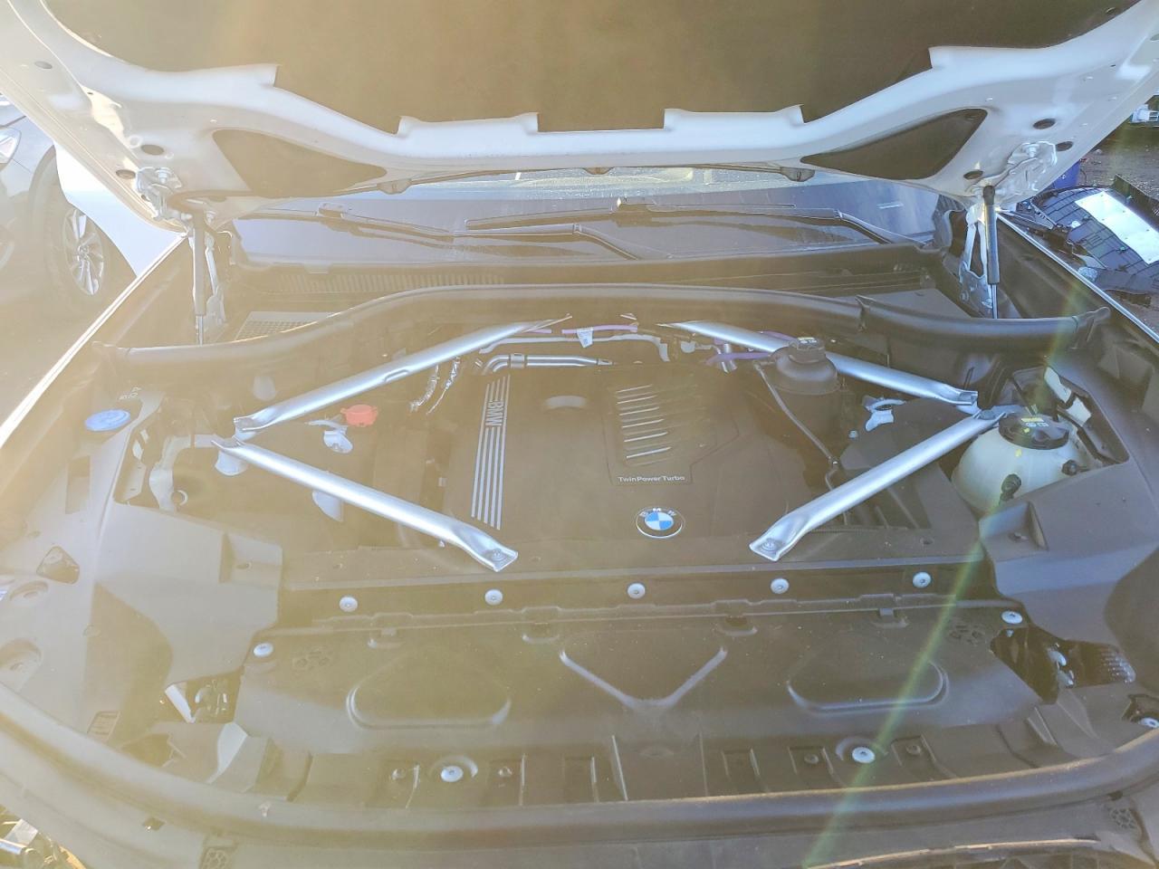 2022 BMW X7