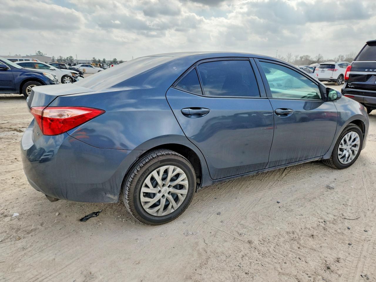 2019 TOYOTA COROLLA