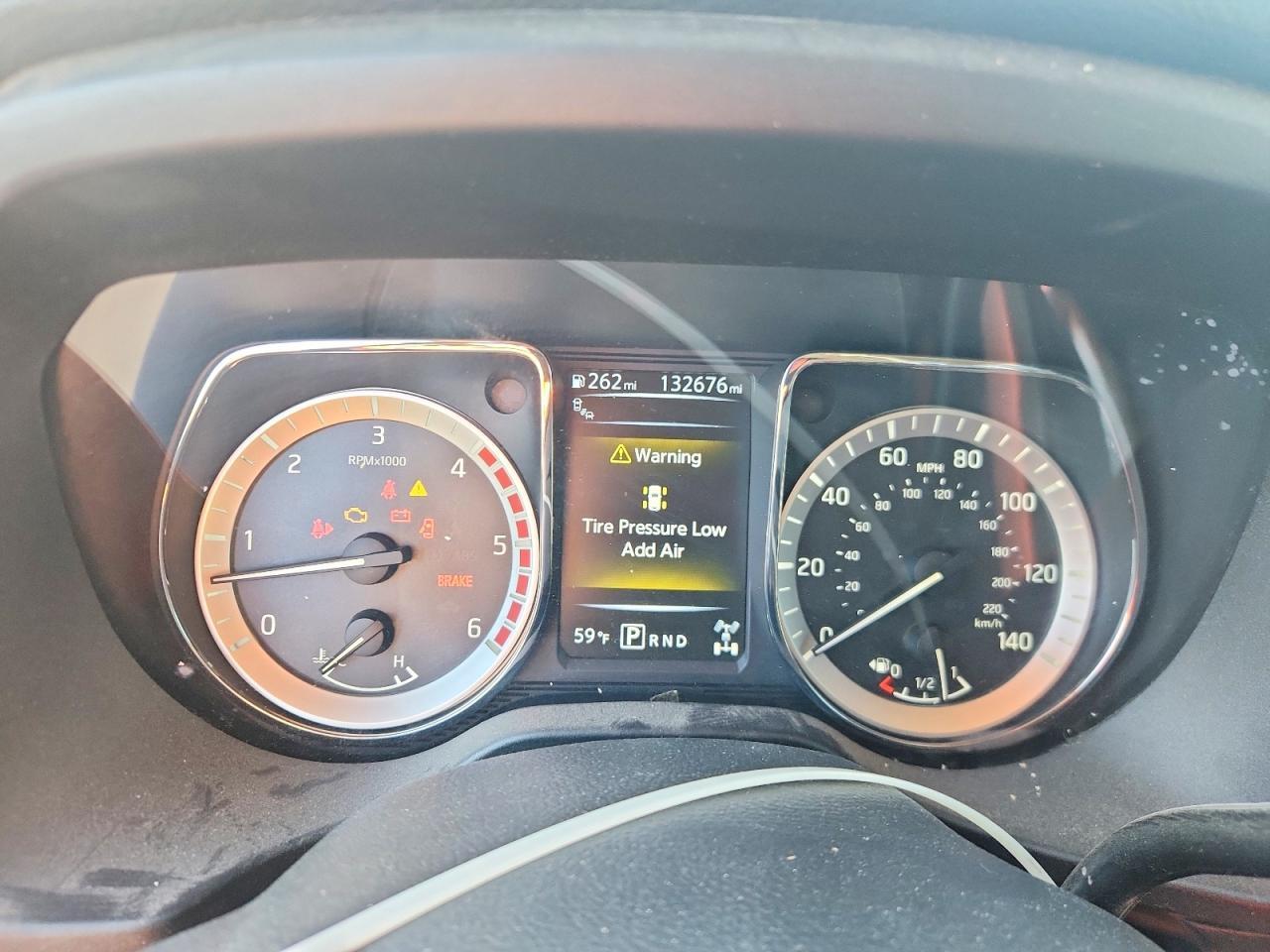 2016 NISSAN Titan