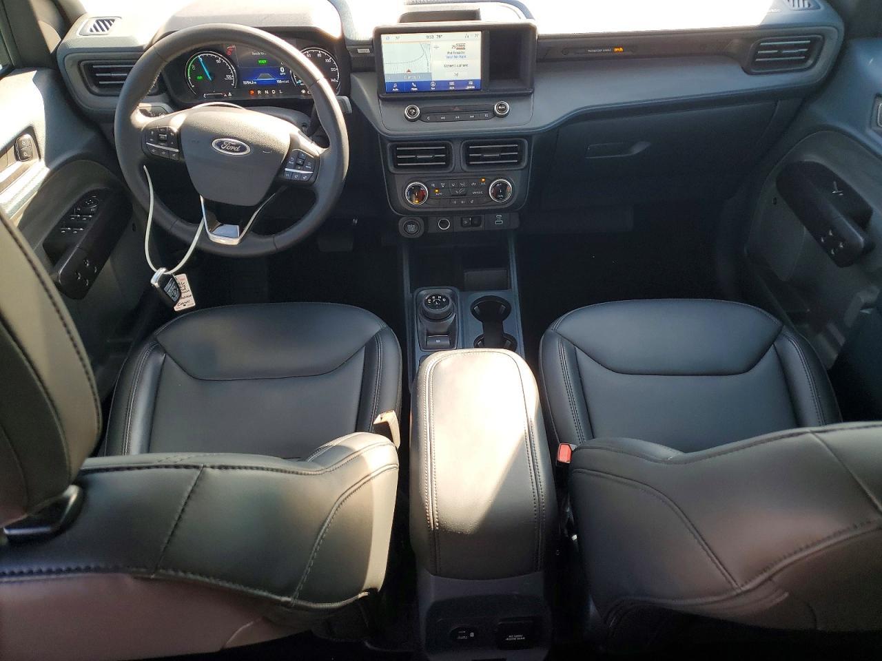 2024 FORD Maverick