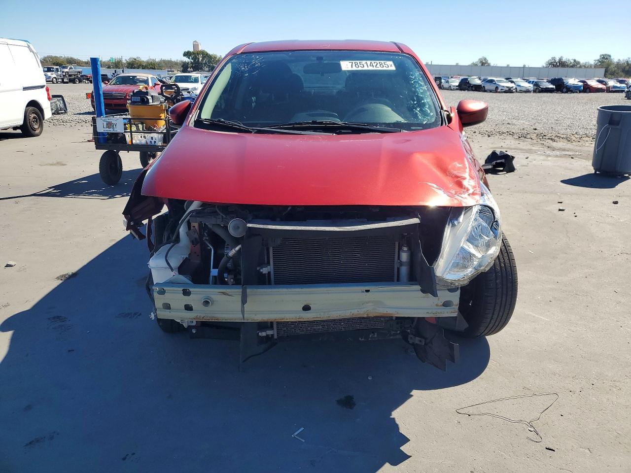 2018 NISSAN VERSA