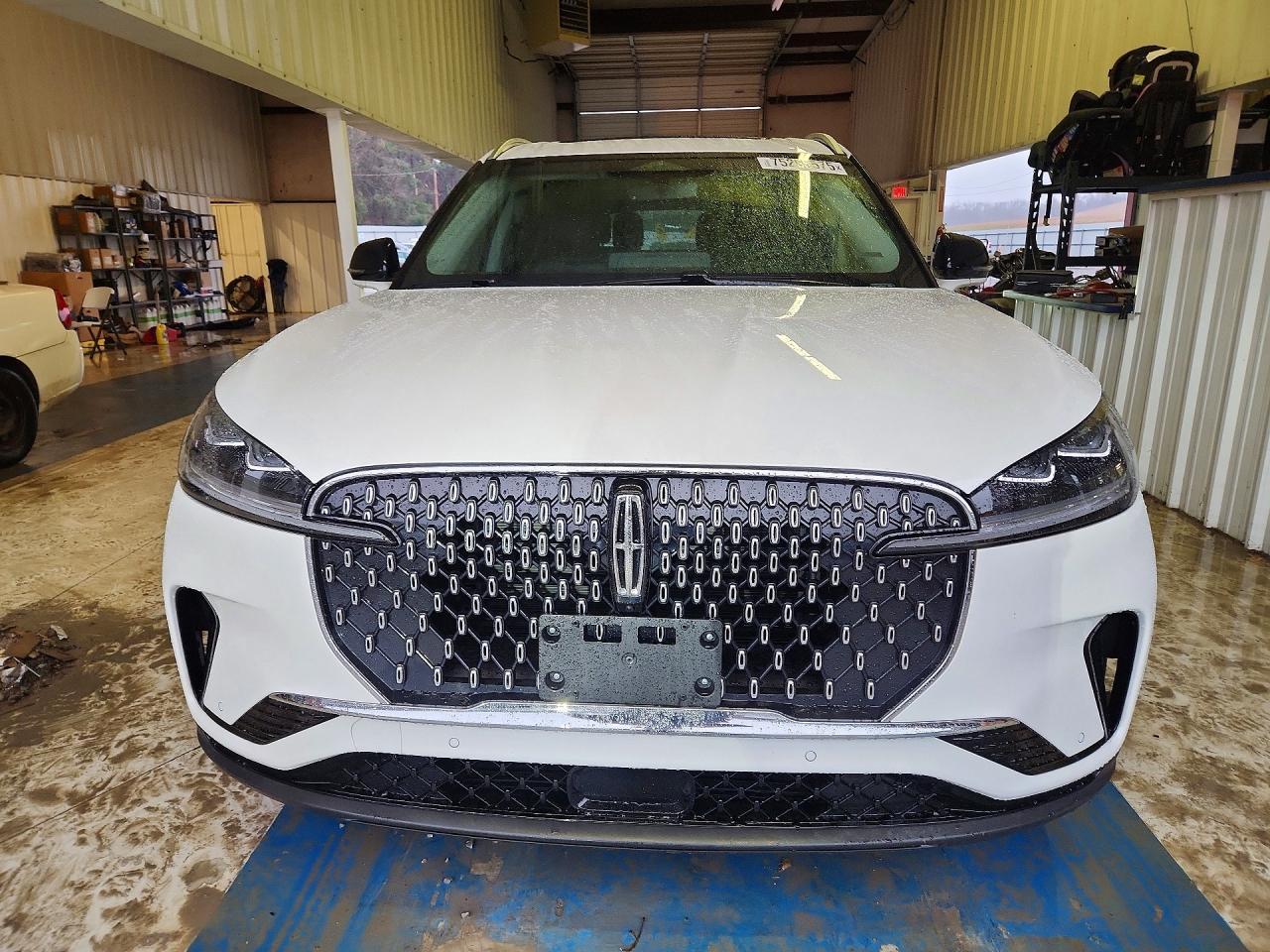 2025 LINCOLN Aviator