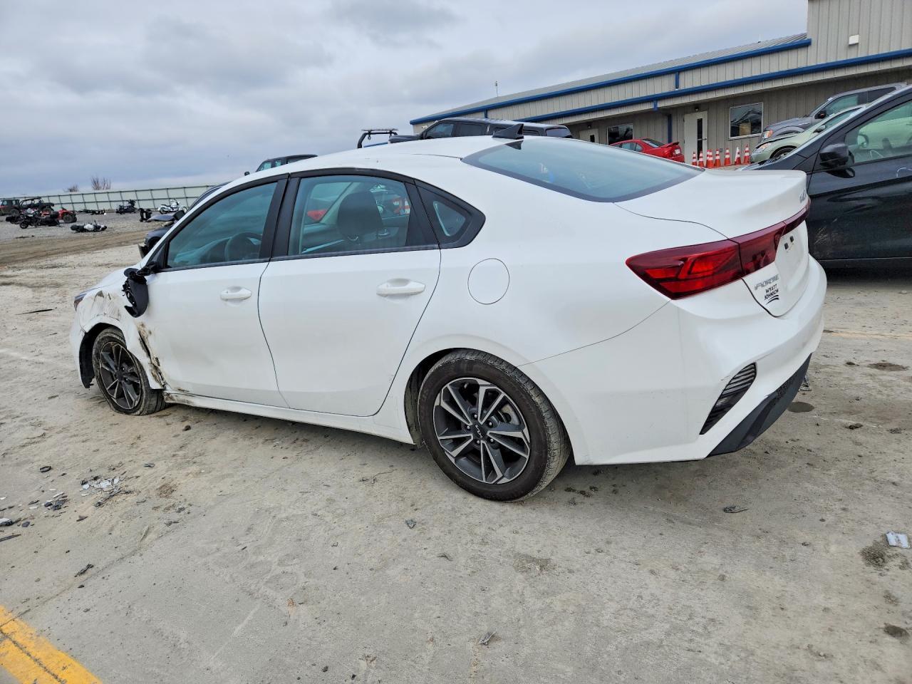2024 KIA FORTE
