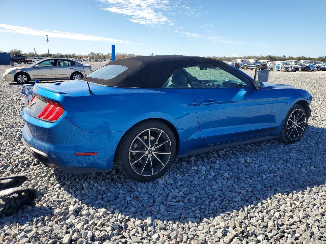 2020 FORD MUSTANG