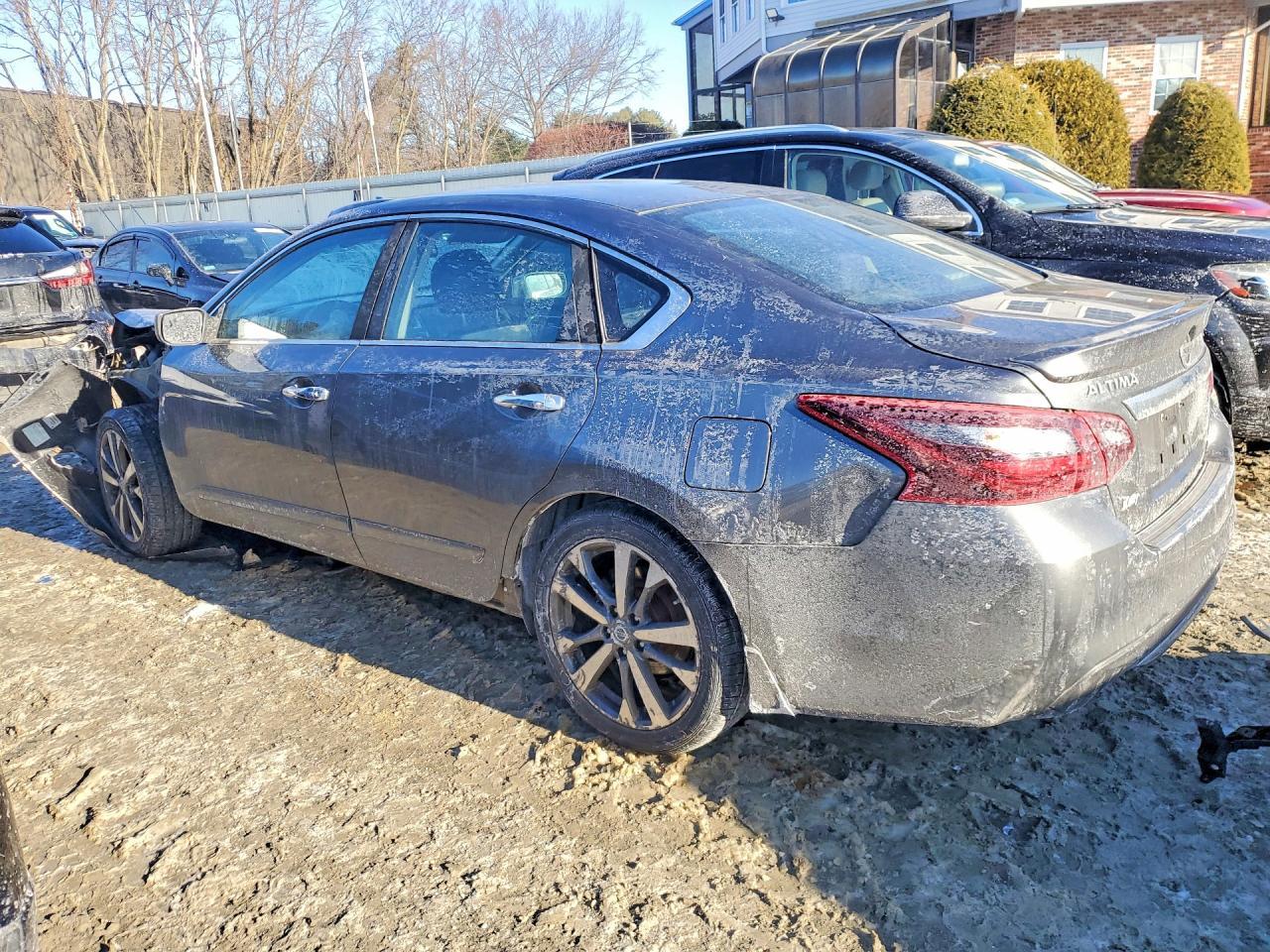 2017 NISSAN ALTIMA