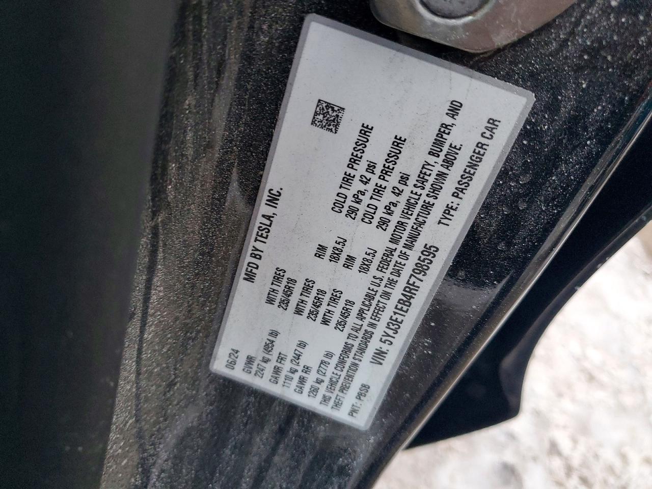 2024 TESLA MODEL 3