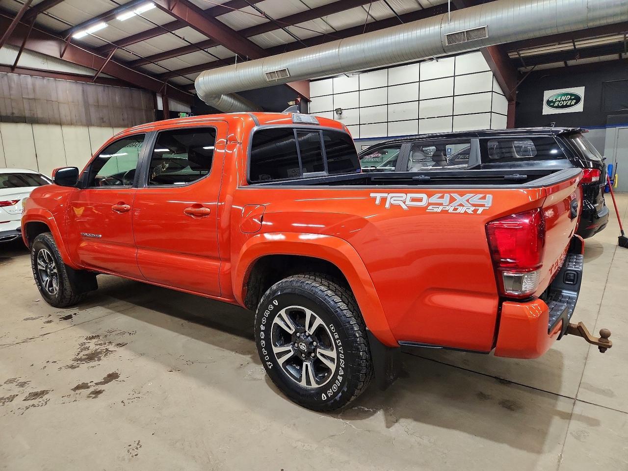 2016 TOYOTA TACOMA