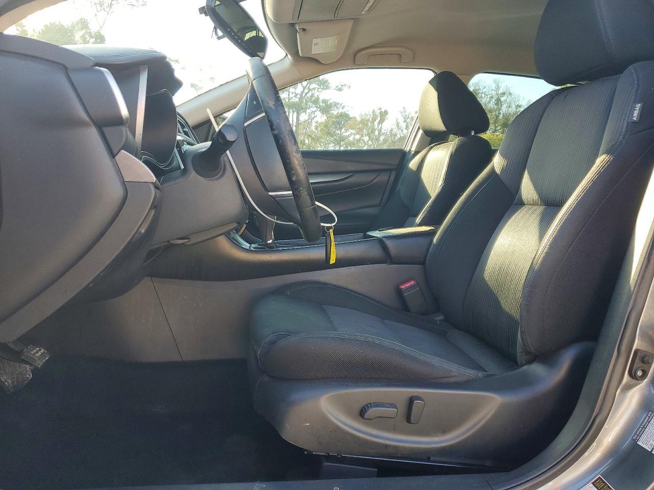 2016 NISSAN Maxima