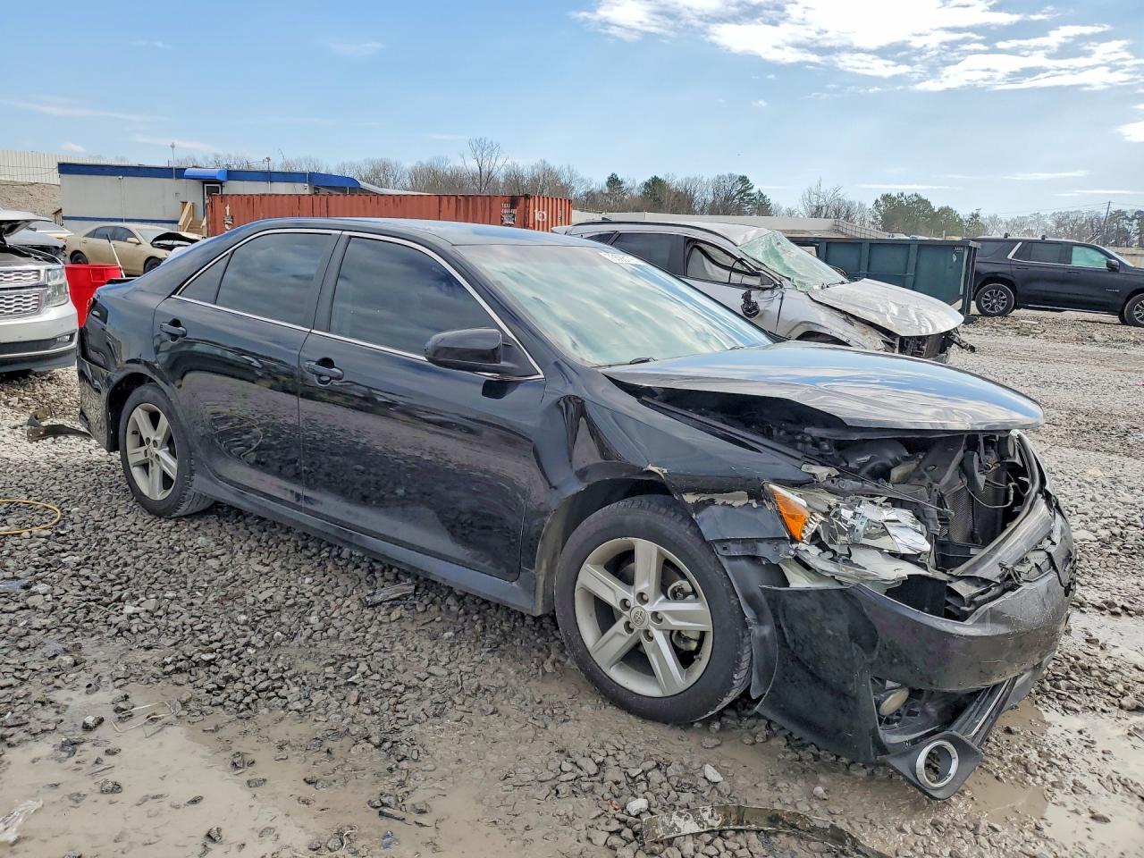 2014 TOYOTA CAMRY