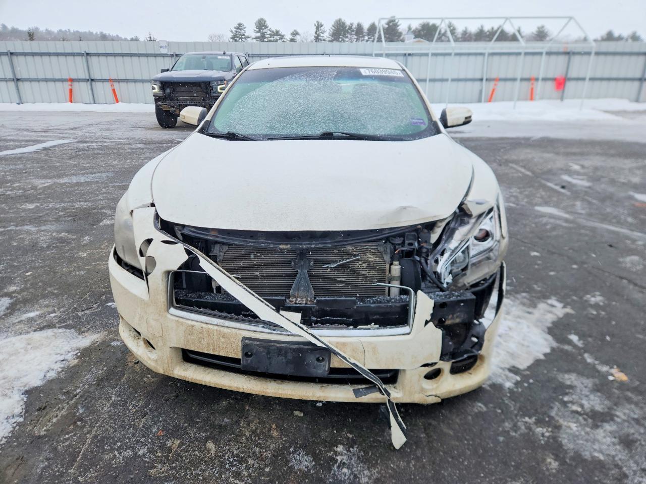 2009 NISSAN Maxima