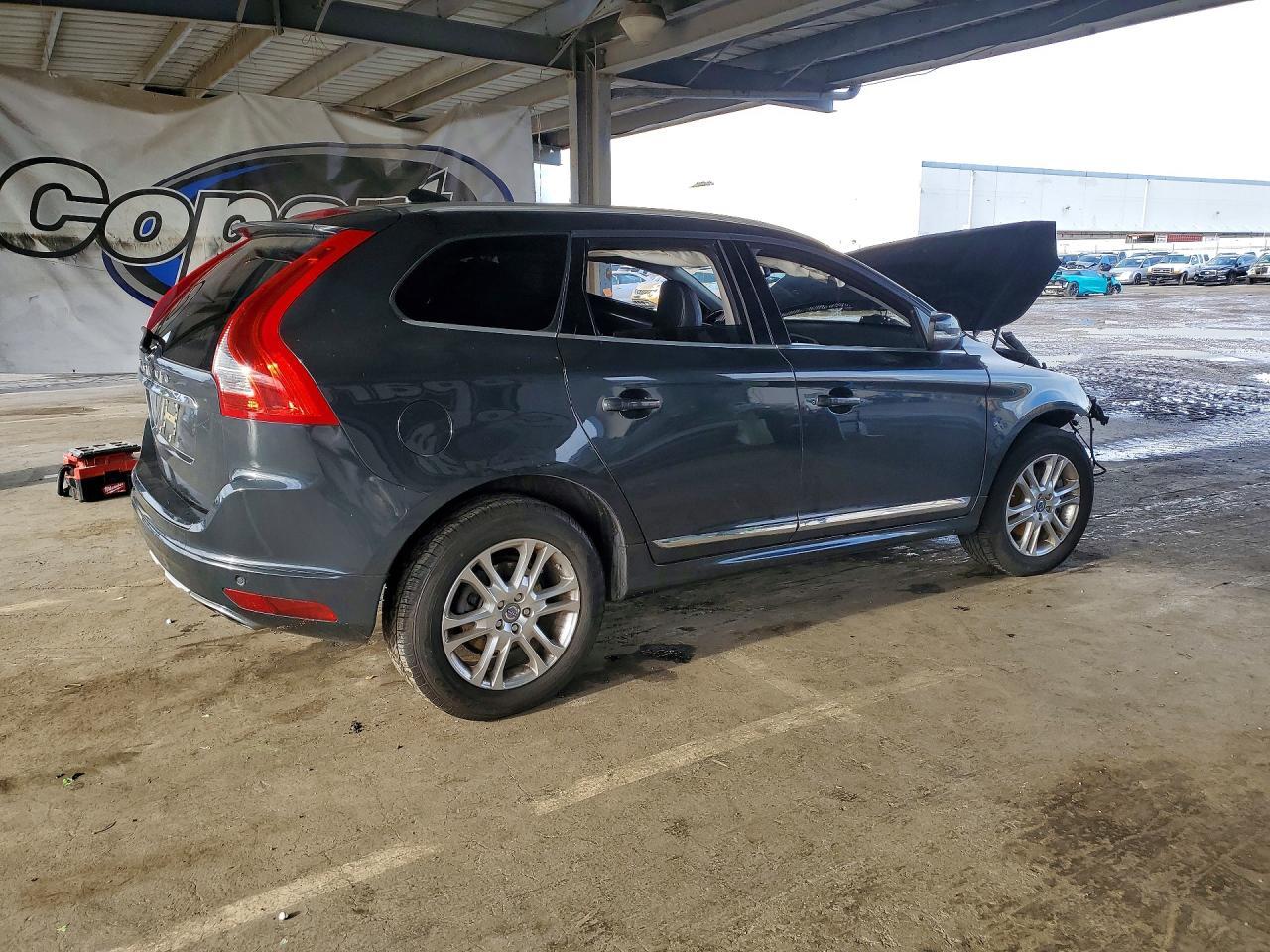 2014 VOLVO XC60