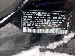 2013 VOLKSWAGEN Passat
