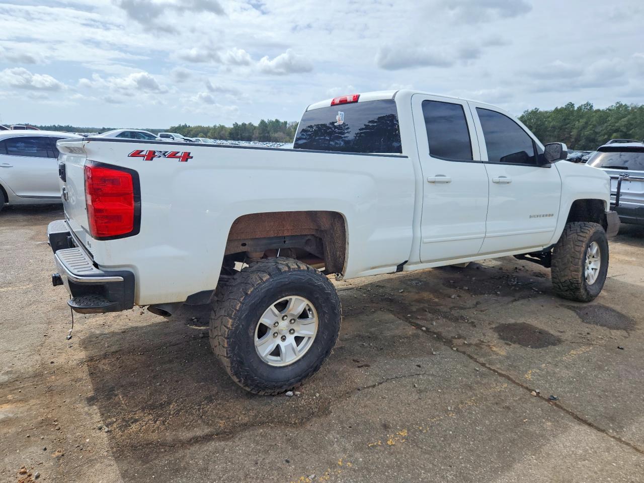 2019 CHEVROLET Silverado