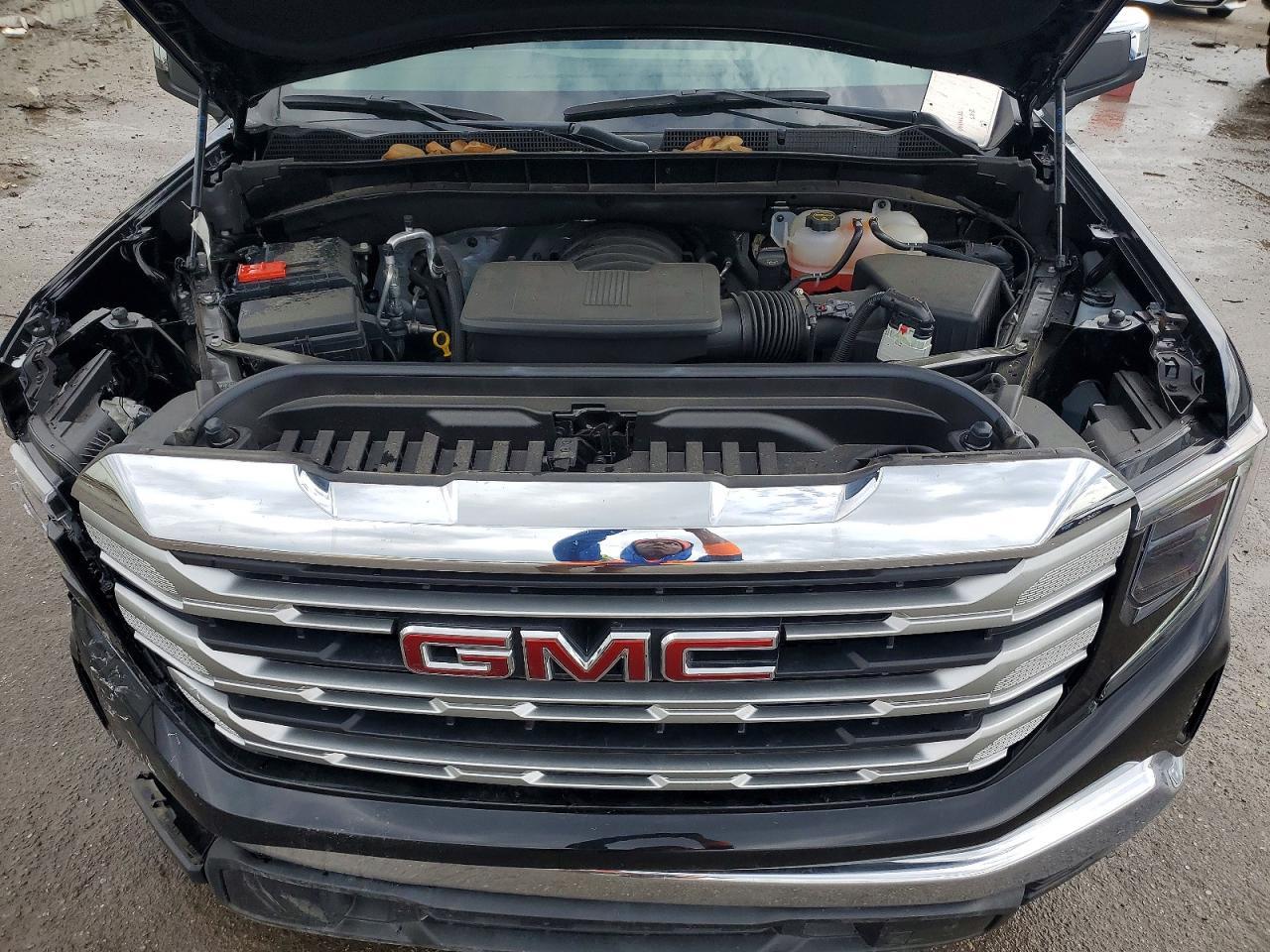 2025 GMC Sierra