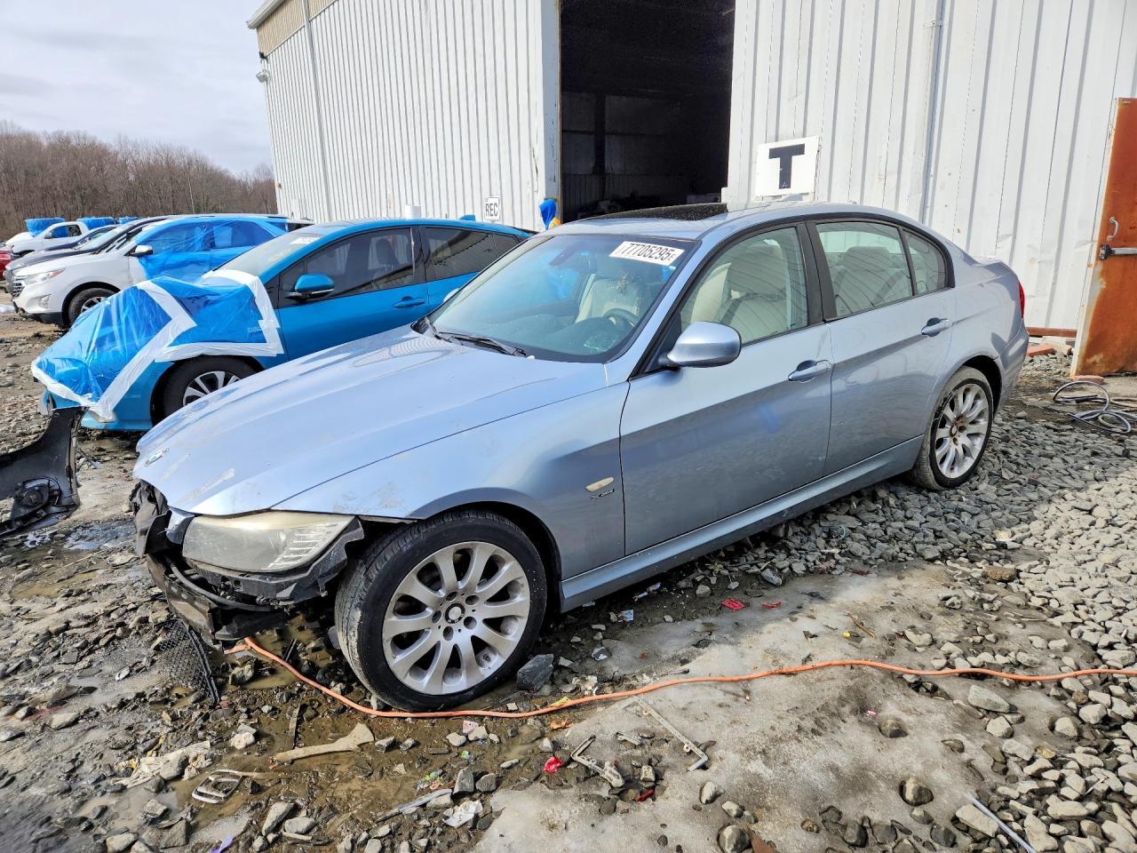 2011 BMW 3 SERIES