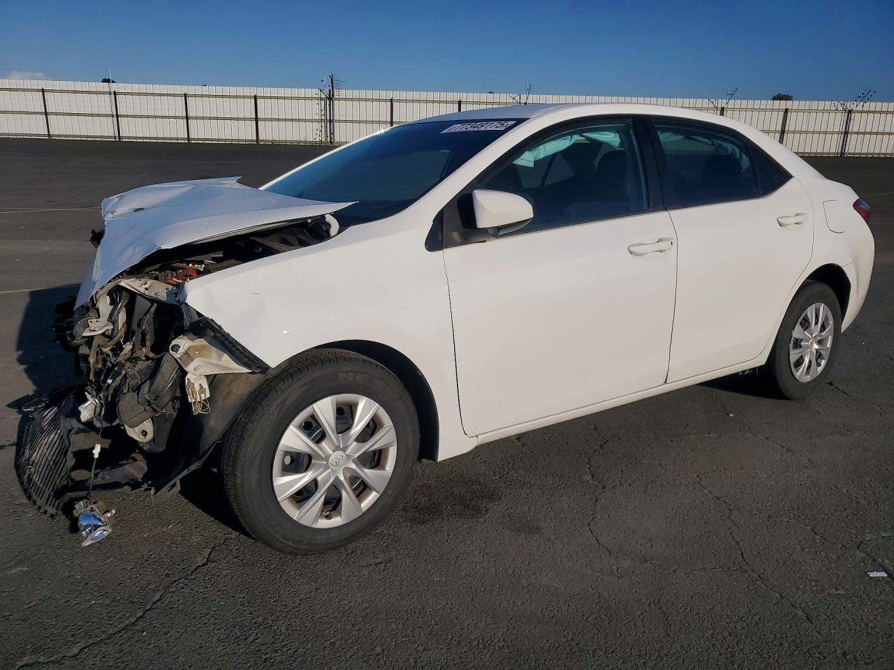 2015 TOYOTA COROLLA