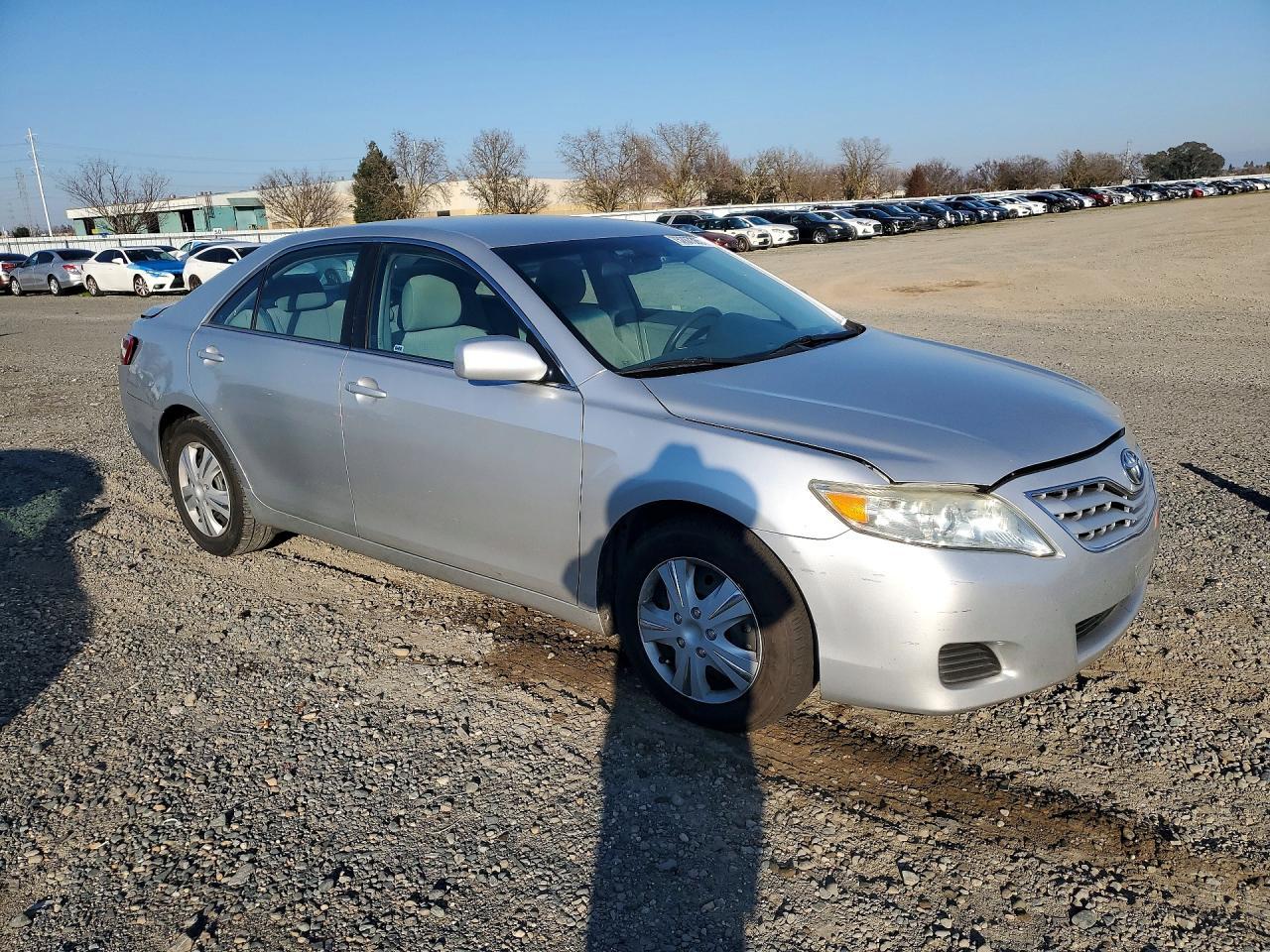 2011 TOYOTA CAMRY