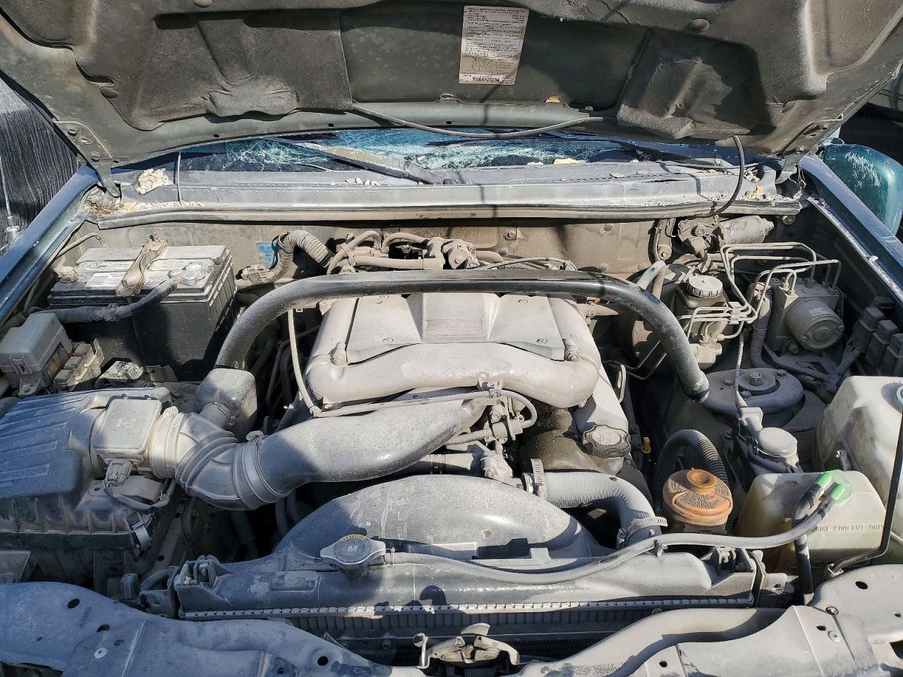 2002 SUZUKI Xl-7