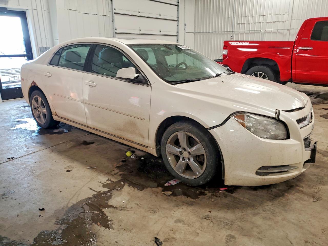 2011 CHEVROLET MALIBU
