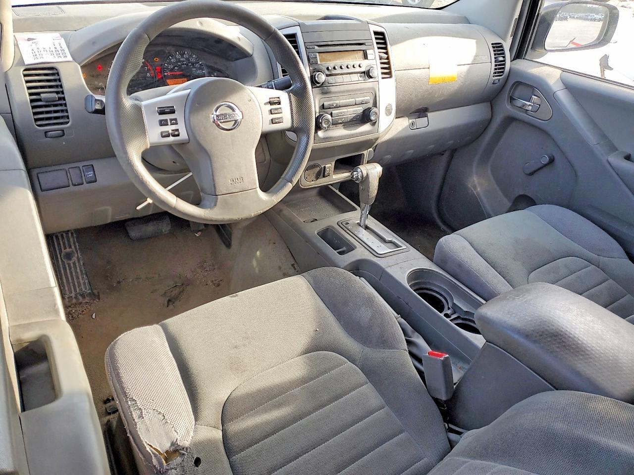 2016 NISSAN Frontier