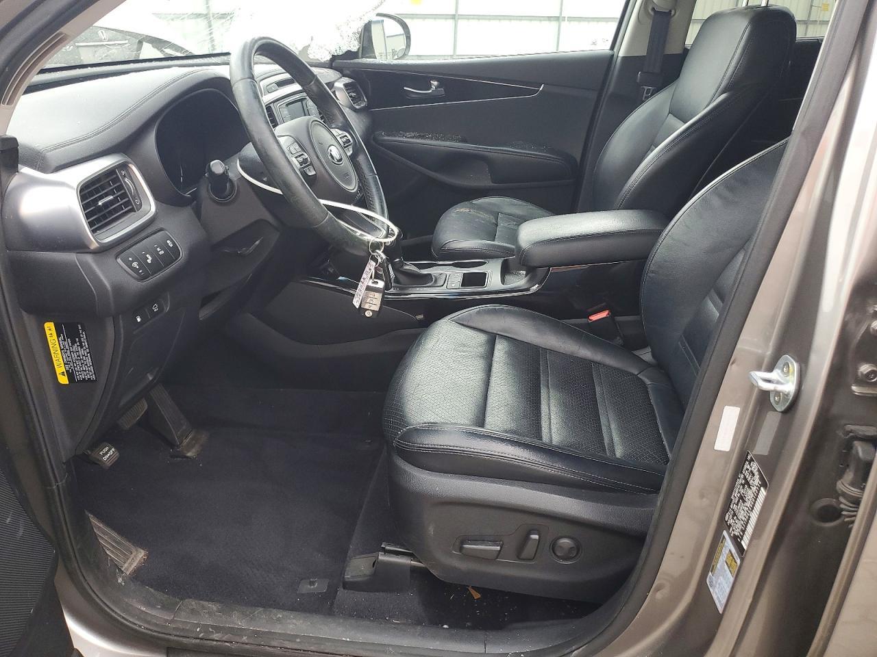 2016 KIA SORENTO