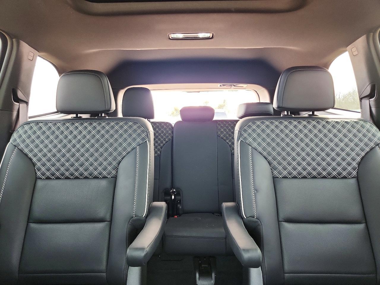 2024 GMC ACADIA