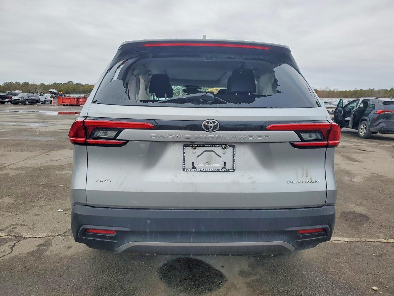 2024 TOYOTA HIGHLANDER