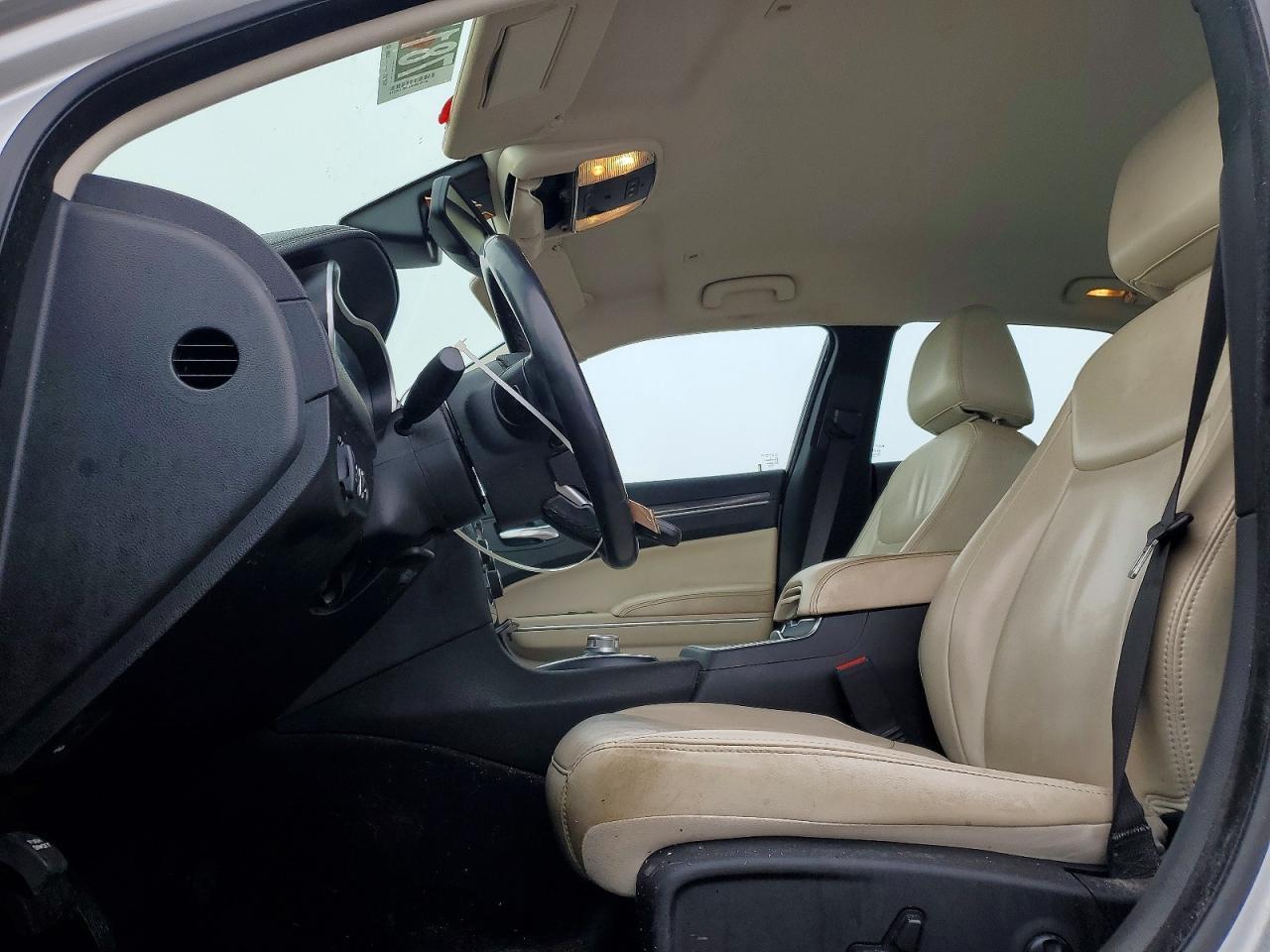 2021 CHRYSLER 300