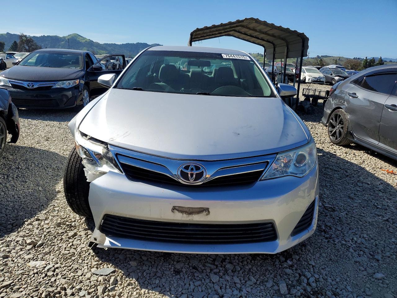 2014 TOYOTA CAMRY