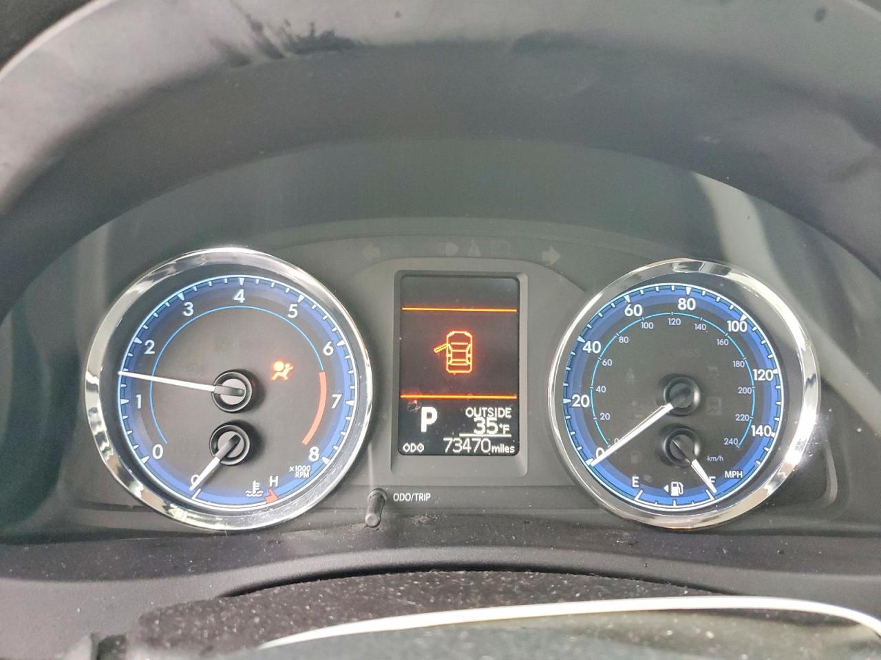 2017 TOYOTA COROLLA