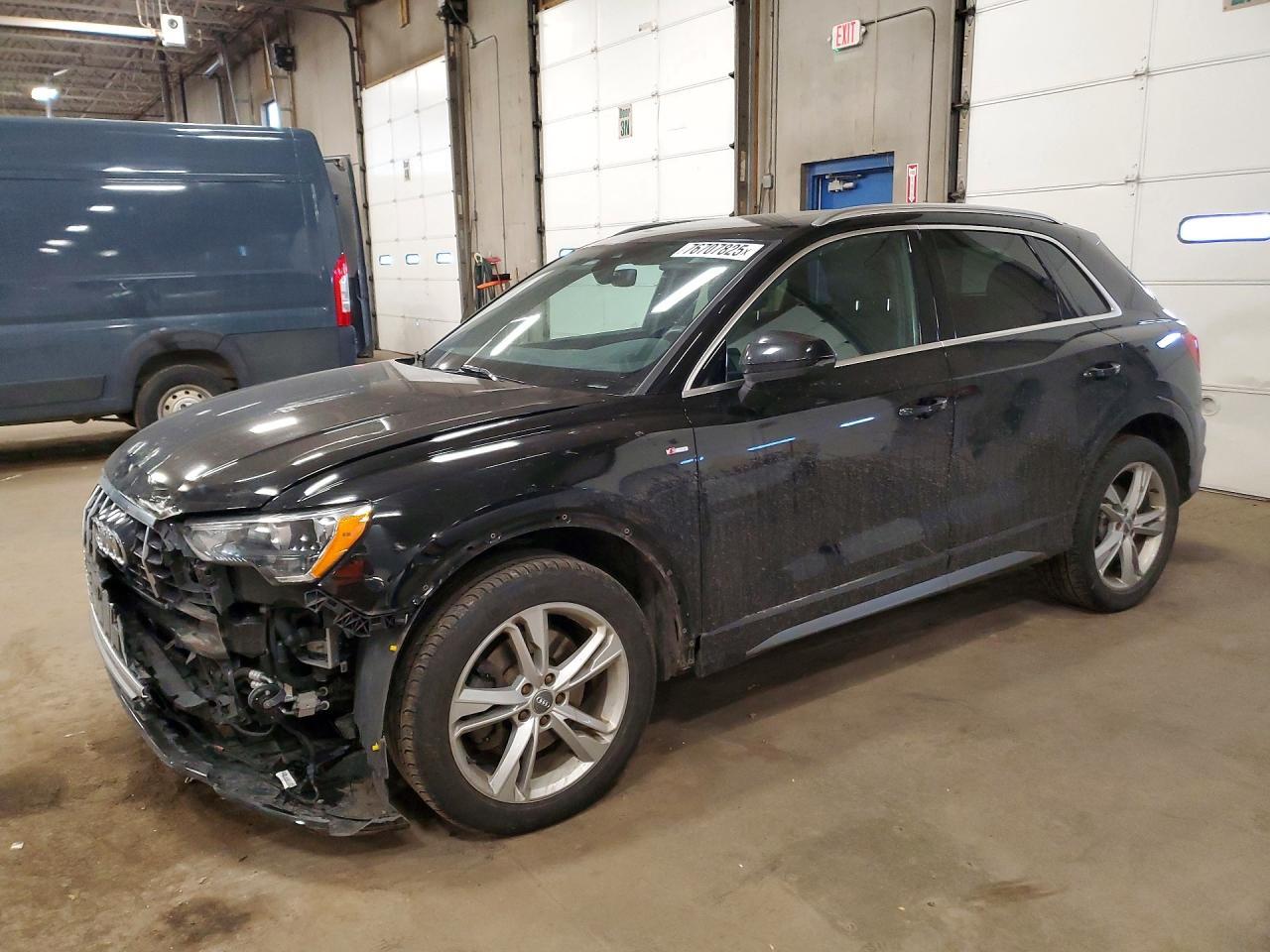 2020 AUDI Q3